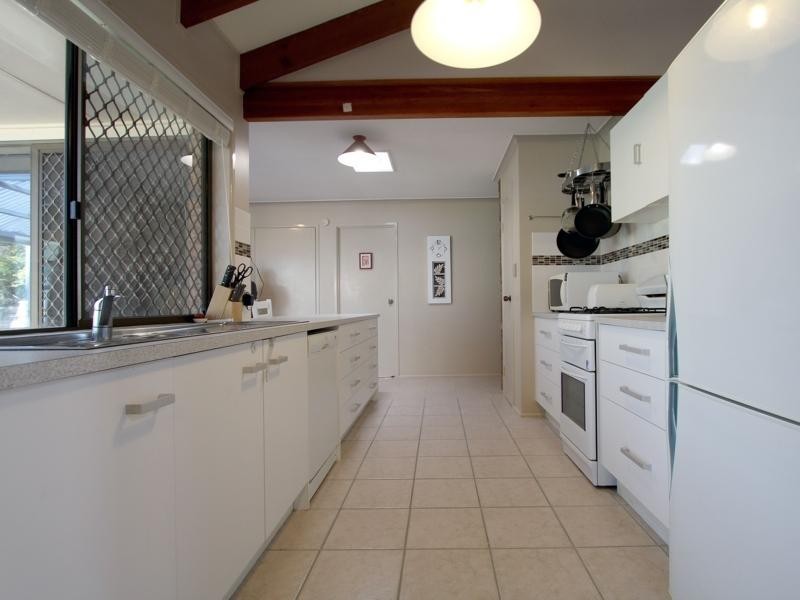 12 Gwandalan Street, Eight Mile Plains QLD 4113