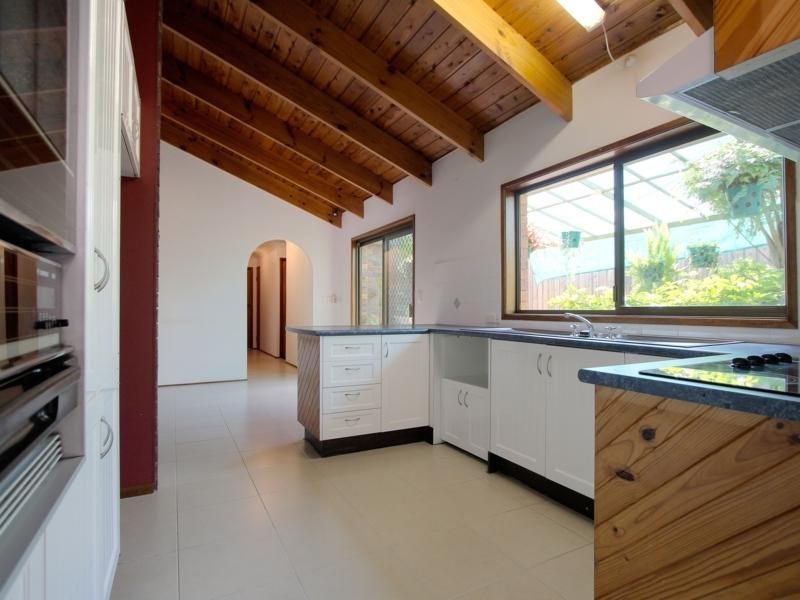 24 Arkose Street, Eight Mile Plains QLD 4113