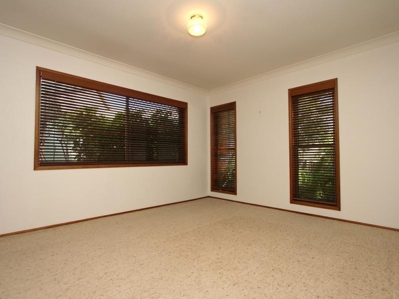 24 Arkose Street, Eight Mile Plains QLD 4113