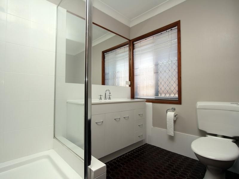 24 Arkose Street, Eight Mile Plains QLD 4113