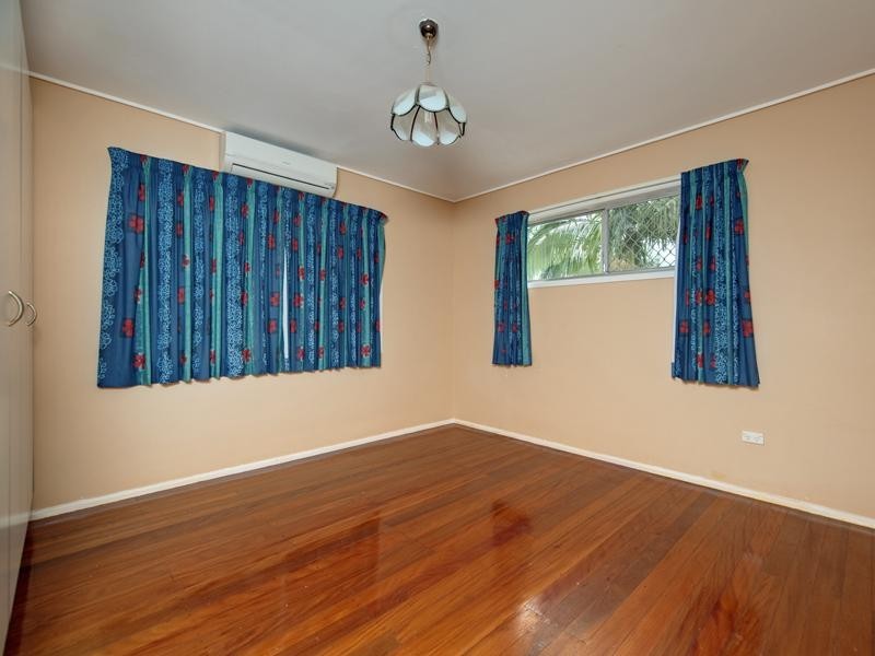 24a St Patrick Avenue, Kuraby QLD 4112