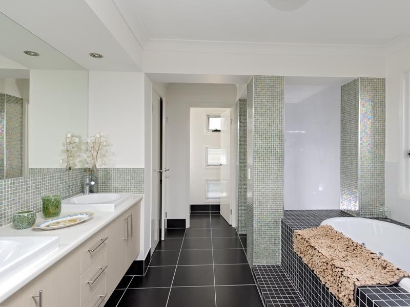 15 Dennis Vale Drive, Daisy Hill QLD 4127
