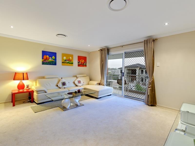 82 Birchwood Place, Stretton QLD 4116