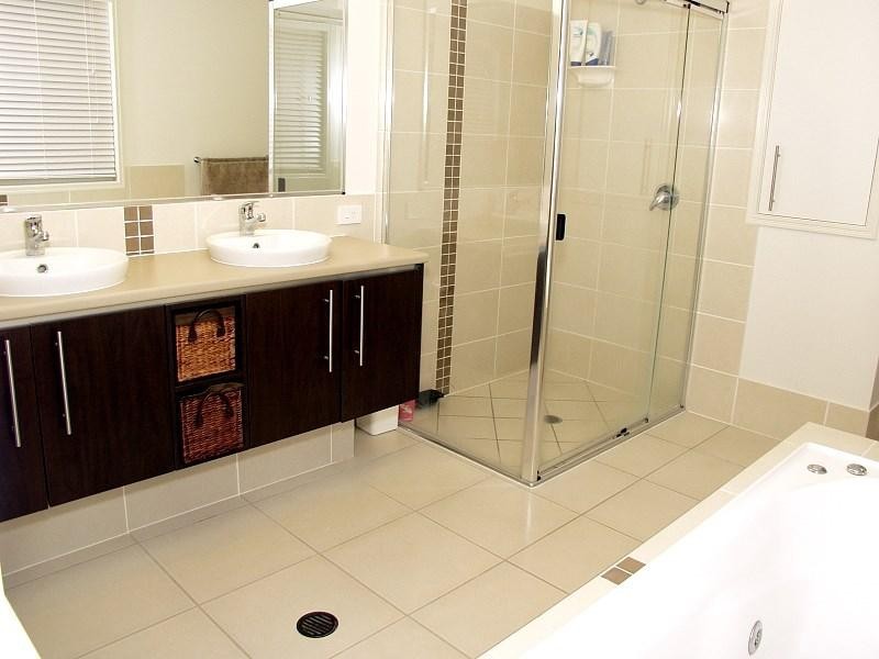 37 Collett Street, Eight Mile Plains QLD 4113