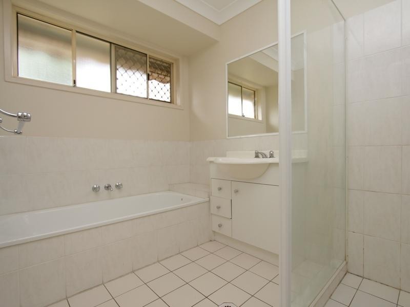 2 O’Neill Court, Calamvale QLD 4116