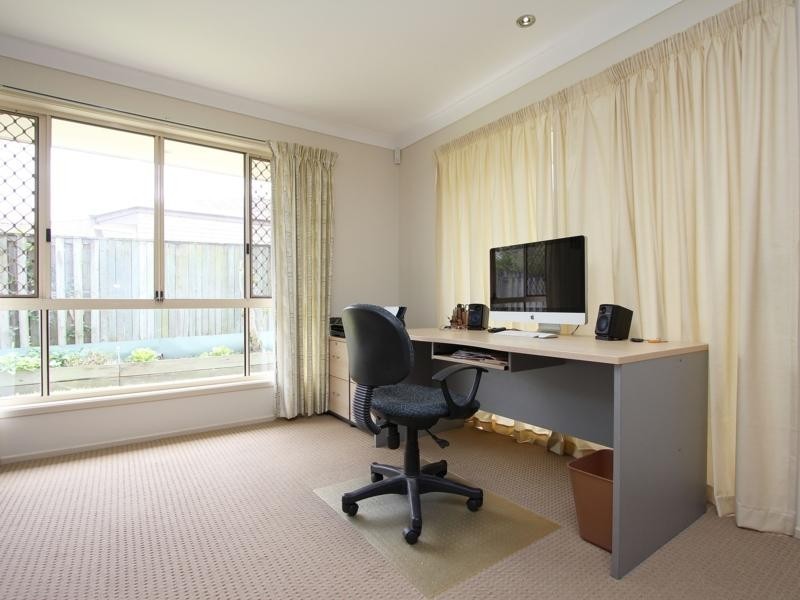 2 O’Neill Court, Calamvale QLD 4116