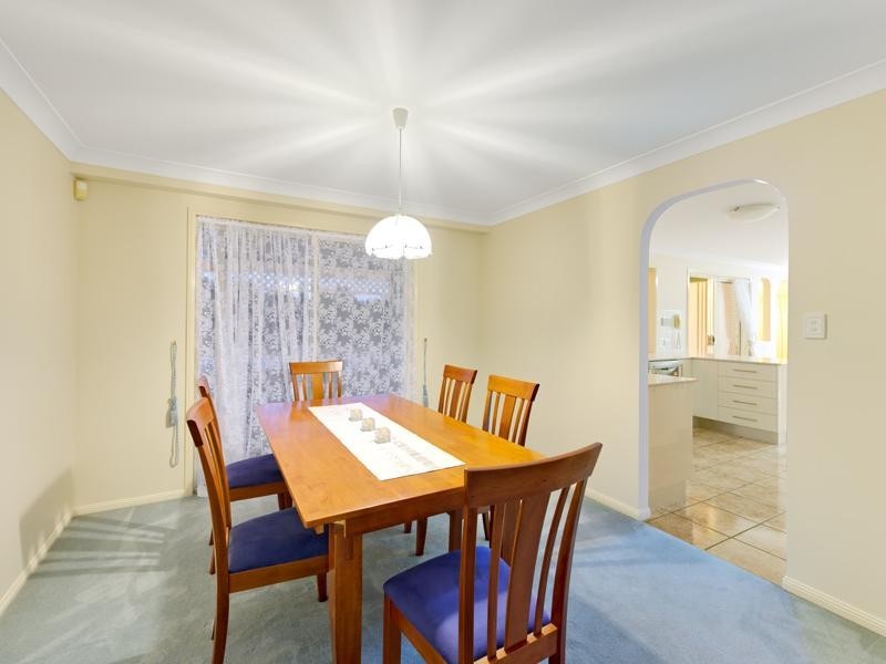 87 Golden Rain Place, Stretton QLD 4116