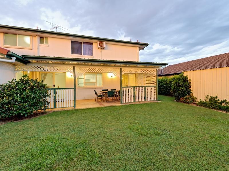 87 Golden Rain Place, Stretton QLD 4116