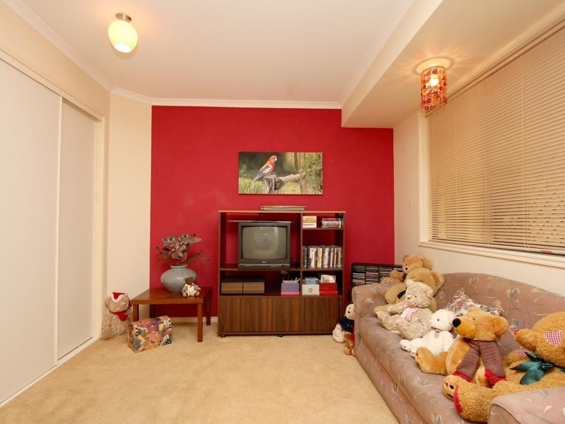 21 Alan Crescent, Eight Mile Plains QLD 4113