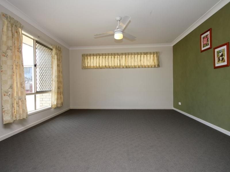 16 Rolfe Circuit, Underwood QLD 4119