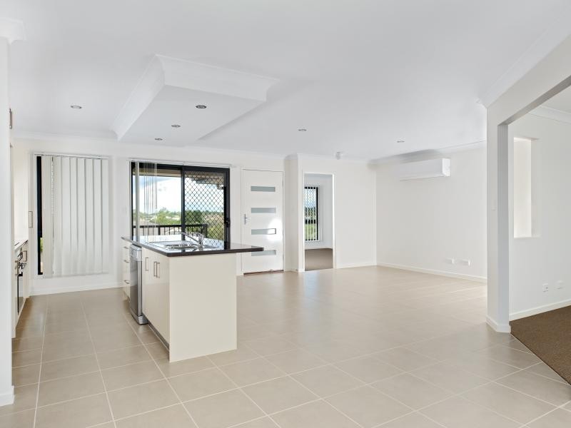 34 Zuleikha Drive, Underwood QLD 4119