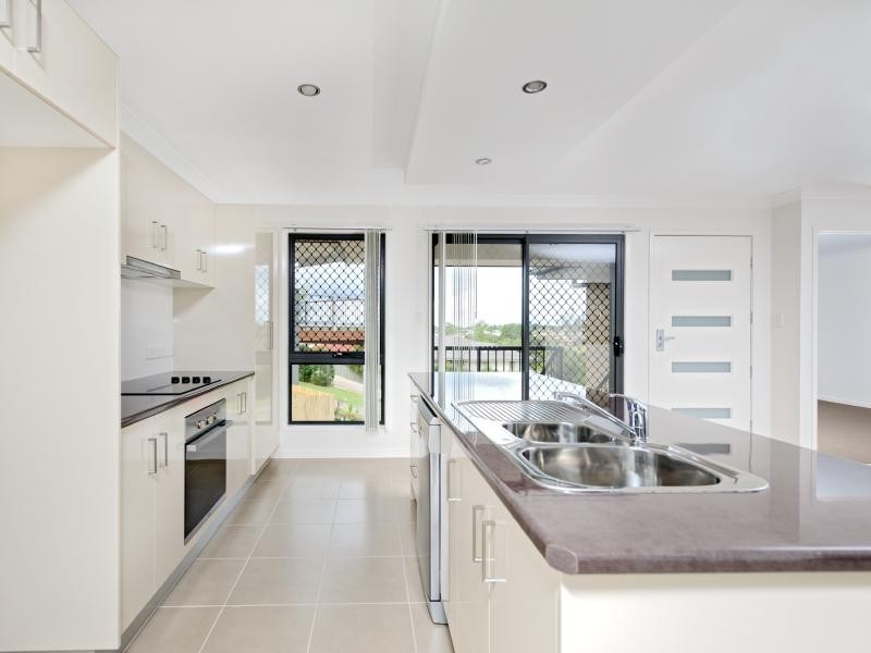 34 Zuleikha Drive, Underwood QLD 4119