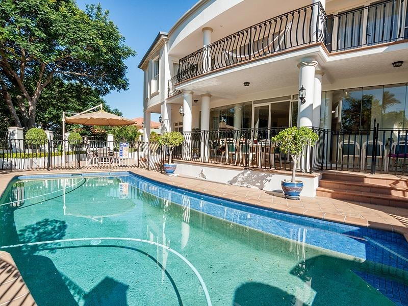 7 Rundle Place, Carindale QLD 4152