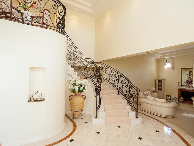 7 Rundle Place, Carindale QLD 4152