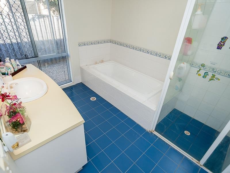 16 Turnock Court, Underwood QLD 4119