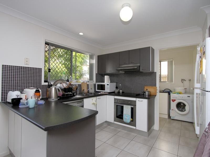 71/2311 Logan Road, Eight Mile Plains QLD 4113