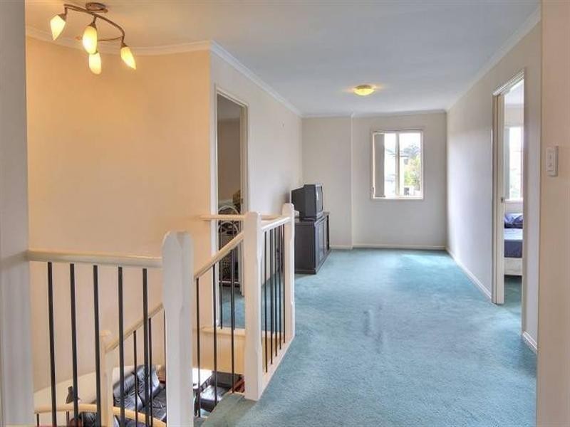 67 Golden Rain Place, Stretton QLD 4116