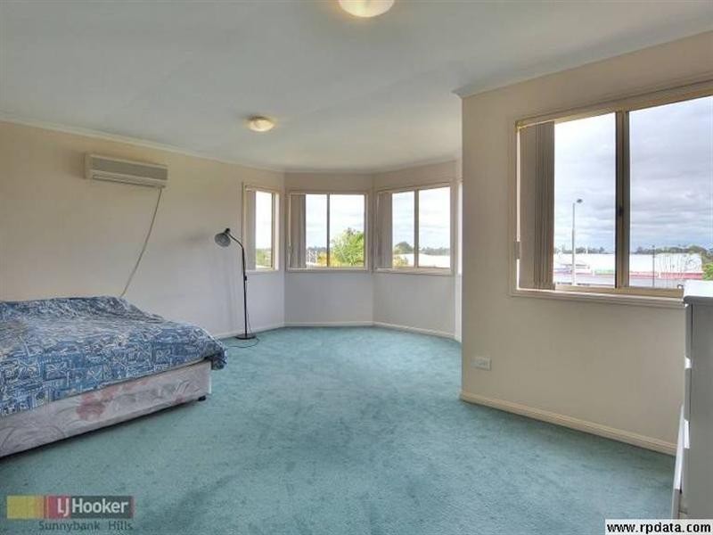 67 Golden Rain Place, Stretton QLD 4116