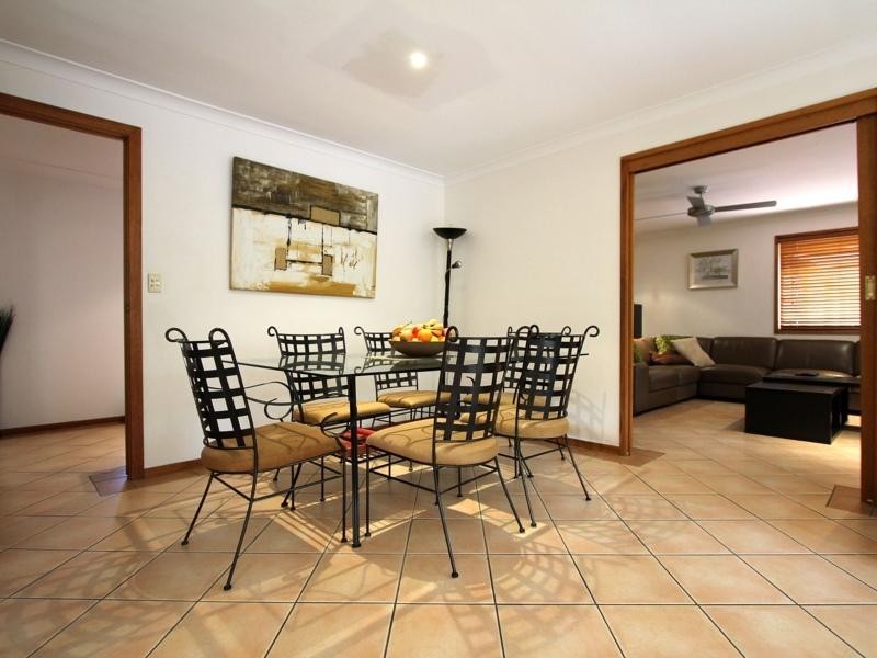 26 Teagarden Street, Eight Mile Plains QLD 4113