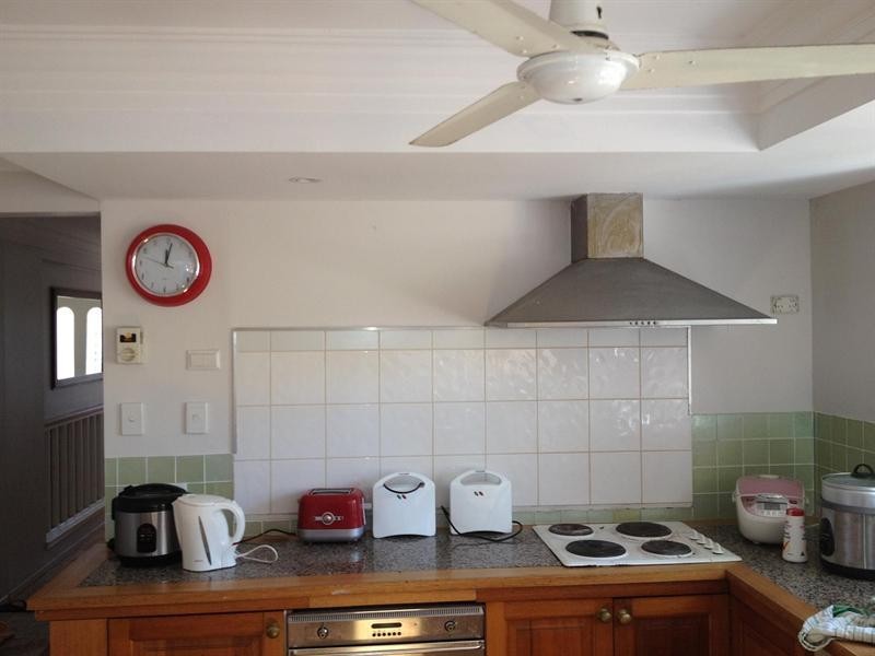 261 Mains Road, Sunnybank QLD 4109