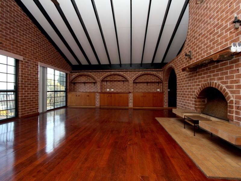 12 Parnassus Street, Robertson QLD 4109