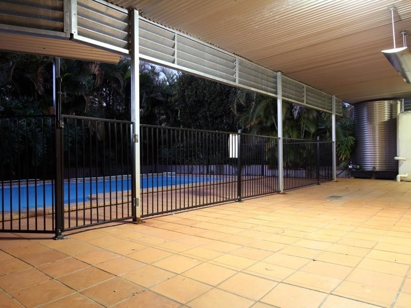 12 Parnassus Street, Robertson QLD 4109