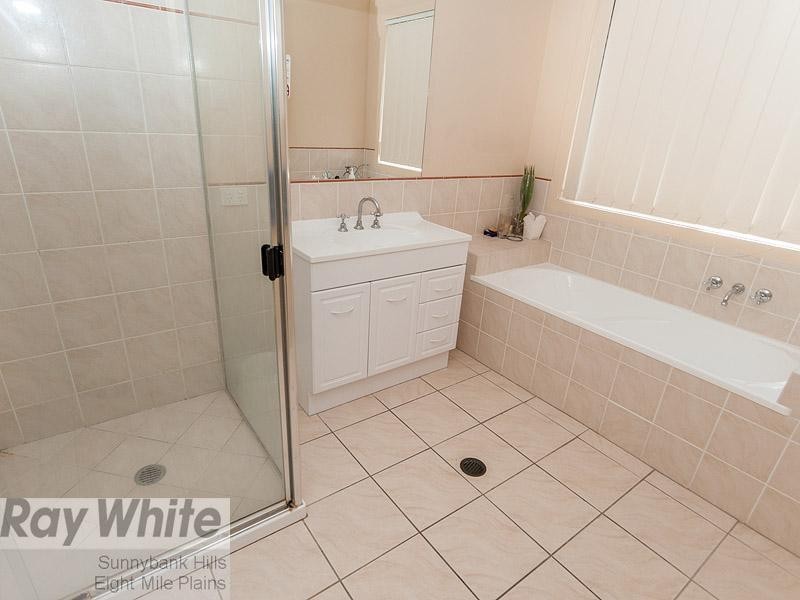 1 Stringybark Street, Sunnybank Hills QLD 4109