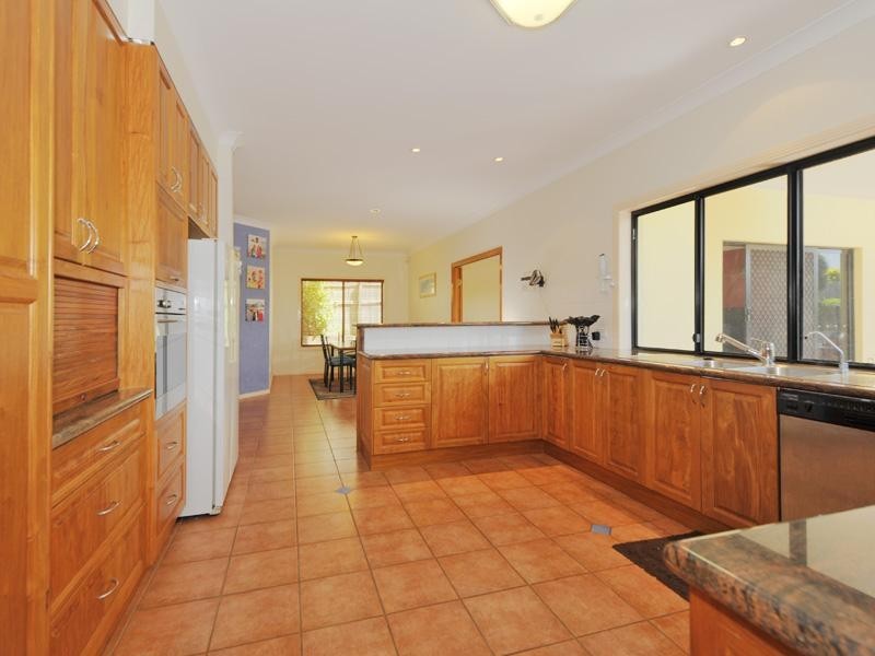 9 Kakirra Place, Eight Mile Plains QLD 4113