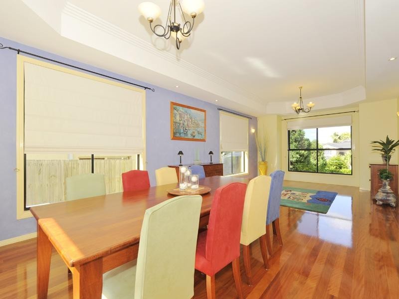 9 Kakirra Place, Eight Mile Plains QLD 4113