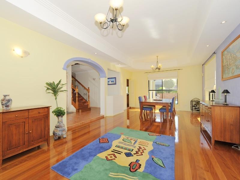 9 Kakirra Place, Eight Mile Plains QLD 4113