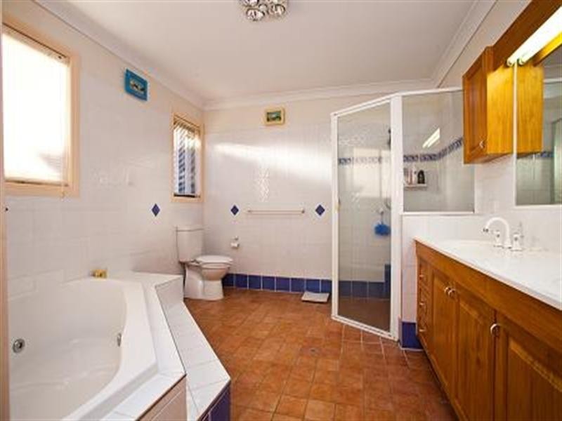 9 Kakirra Place, Eight Mile Plains QLD 4113