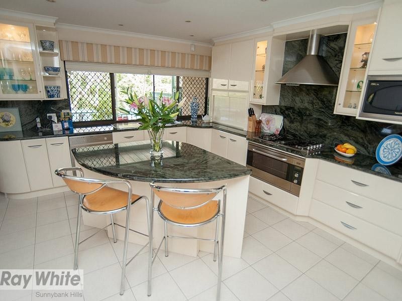 2 Ashdown Street, Sunnybank Hills QLD 4109