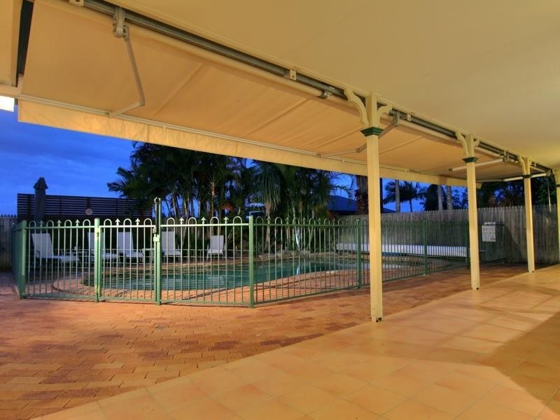 7 Dewberry Close, Eight Mile Plains QLD 4113