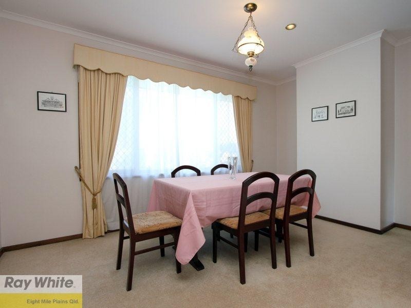 24 Dromos Street, Eight Mile Plains QLD 4113