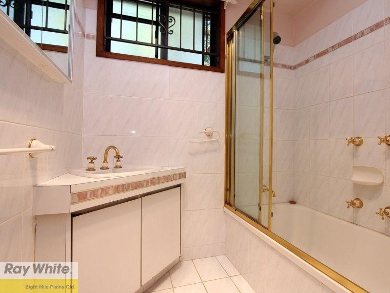 24 Dromos Street, Eight Mile Plains QLD 4113