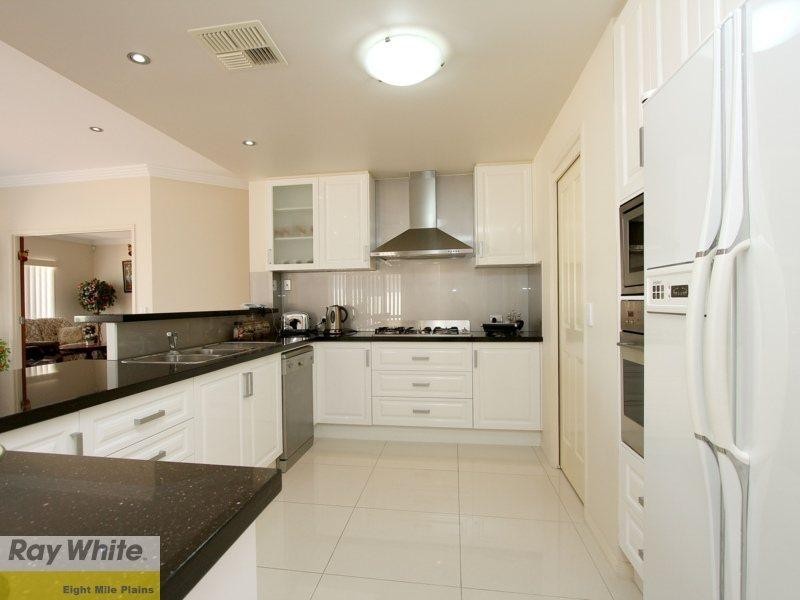 122 Kingman Street, Sunnybank Hills QLD 4109