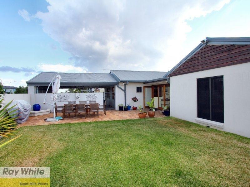 2 Hollyberry Street, Eight Mile Plains QLD 4113