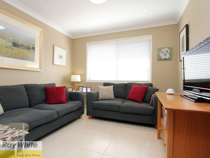 2 Hollyberry Street, Eight Mile Plains QLD 4113