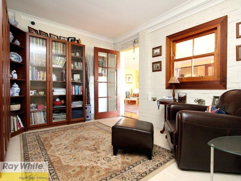 2 Hollyberry Street, Eight Mile Plains QLD 4113