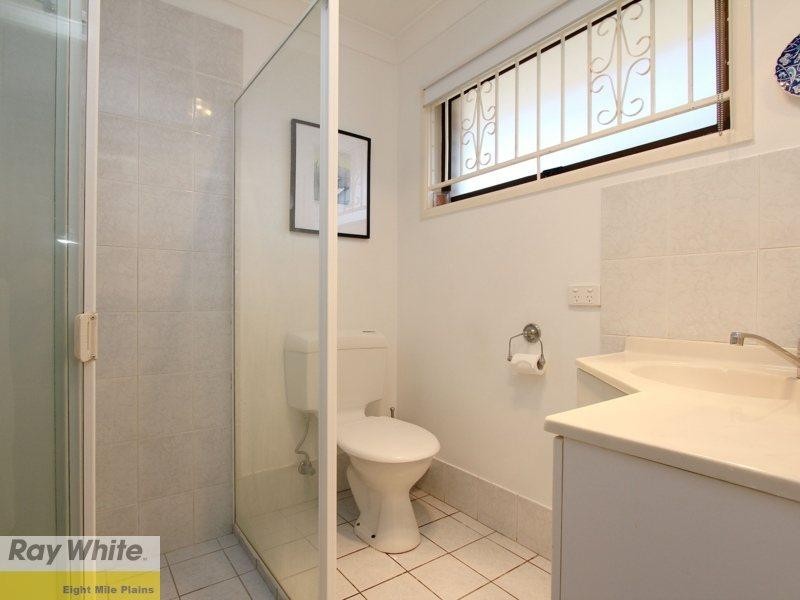 2 Hollyberry Street, Eight Mile Plains QLD 4113