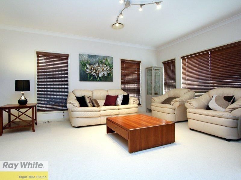 11 Ellendale Circuit, Eight Mile Plains QLD 4113