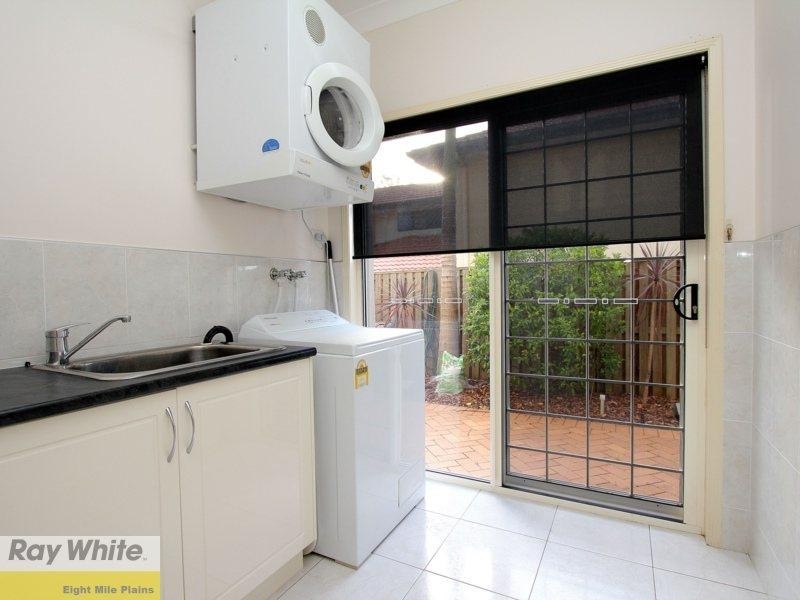 11 Ellendale Circuit, Eight Mile Plains QLD 4113