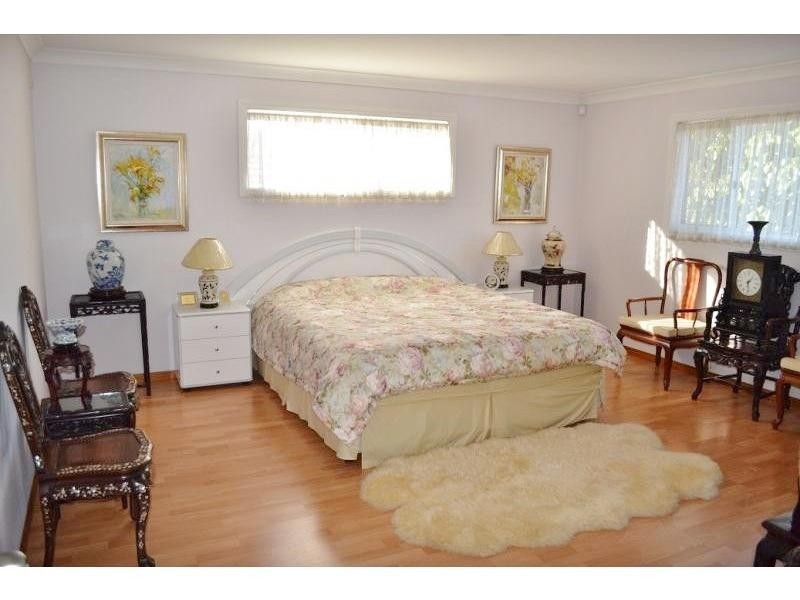 40 Lingle Street, Robertson QLD 4109