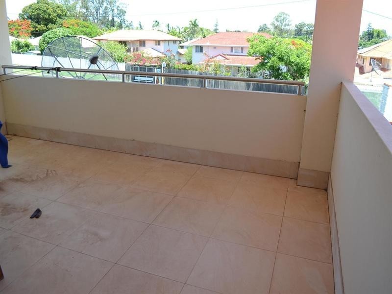 5 Romulus Street, Robertson QLD 4109