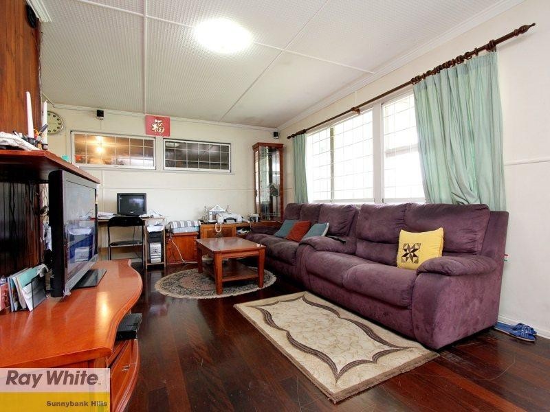 3 Burgess Street, Salisbury QLD 4107