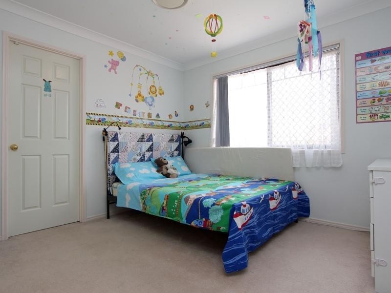 11 Begonia Place, Calamvale QLD 4116