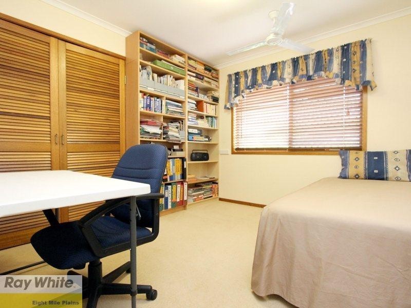 25 Lynelle Street, Sunnybank Hills QLD 4109