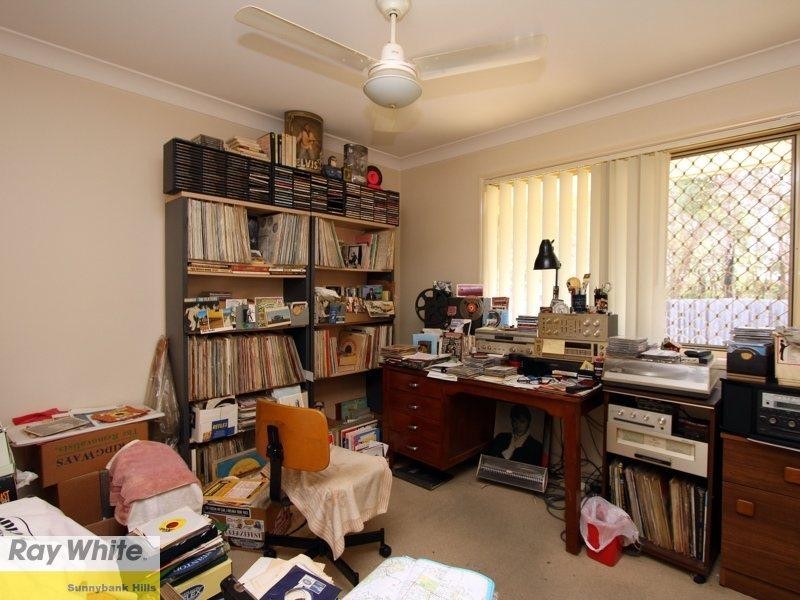 33 McKerrow Crescent, Goodna QLD 4300