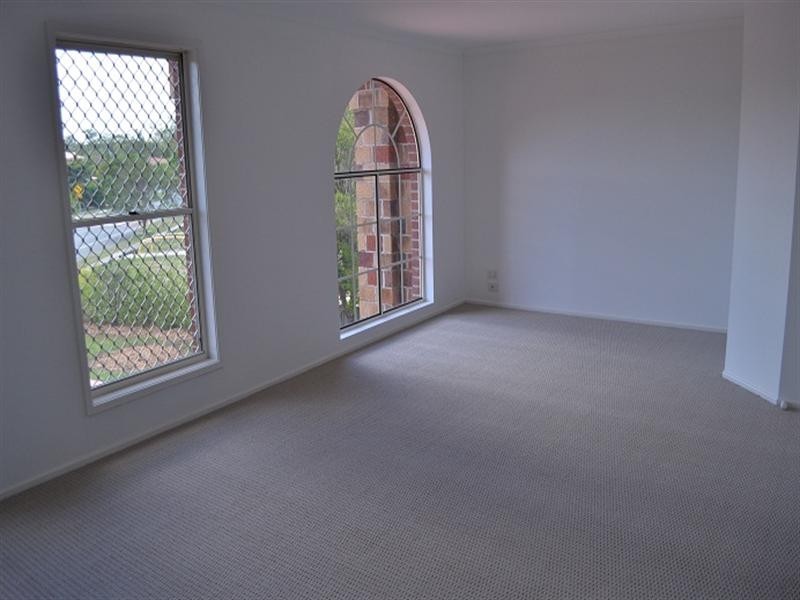 101 Glenfield Street, Parkinson QLD 4115