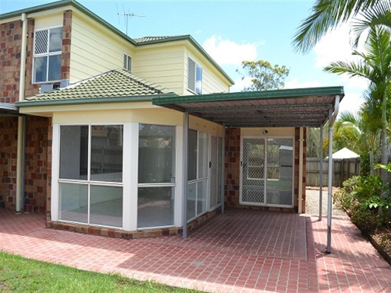 101 Glenfield Street, Parkinson QLD 4115